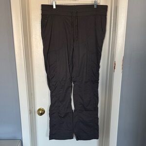 The North Face Women's Grey Cargo Pants